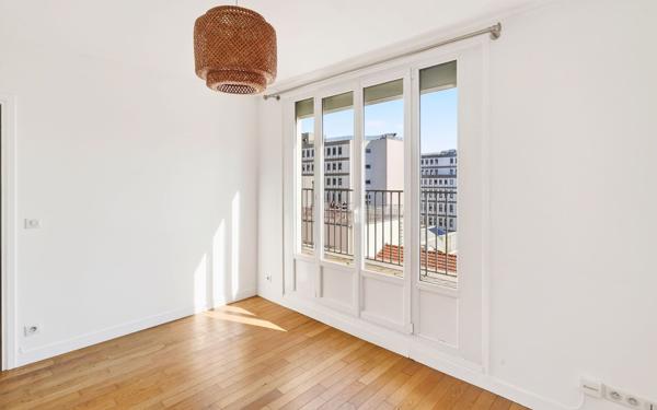Appartement à vendre    2 pièces • 47,50 m2 Paris 11