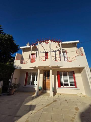 Maison  5 pièces 131 m2