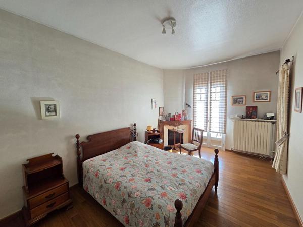 Maison  5 pièces 131 m2