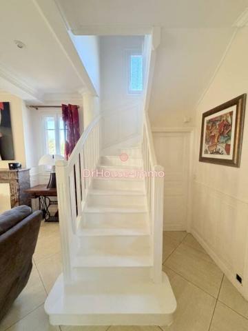 Maison à vendre 6 pièces de 138 m²