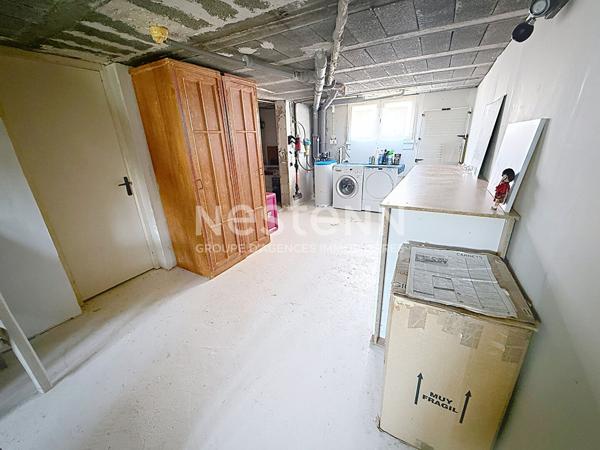 MAISON T5 AVEC GARAGE ,SOUS-SOL ET JARDIN