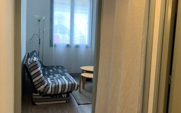 Appartement à louer    1 pièce • 21,35 m2 Compiègne