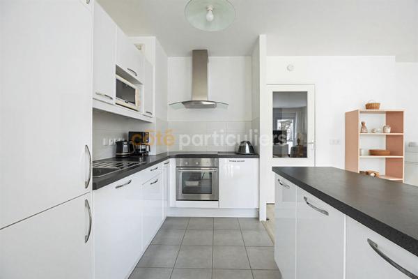 Vente
                Appartement70,97 m² - 3 Pièces -
                    ORVAULT (44700)