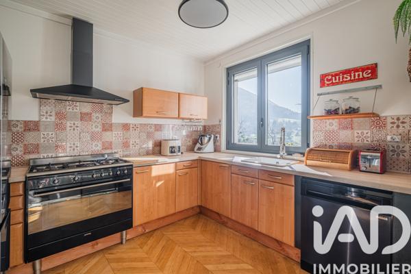 Maison à vendre 6 pièces 196 m² Vif