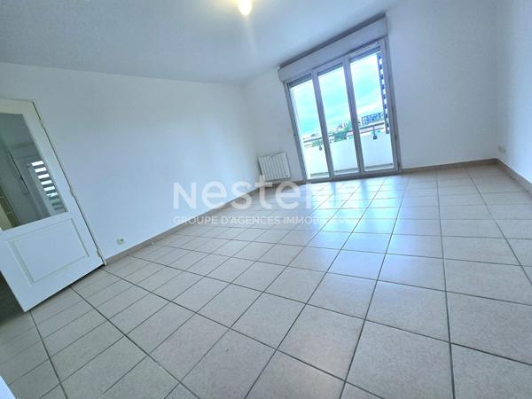 Toulouse 31200 .Proche Métro Borderouge côté Parc de la Maourine et Jardin Muséum Agréable et Grand T2 de 51.50m²  avec une partie privative tout en placard coulissant!Terrasse de 14.12m²   GARAGE cuisine séparé