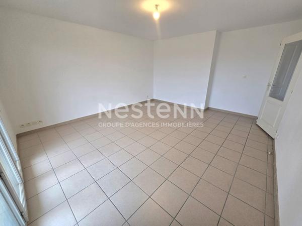 Toulouse 31200 .Proche Métro Borderouge côté Parc de la Maourine et Jardin Muséum Agréable et Grand T2 de 51.50m²  avec une partie privative tout en placard coulissant!Terrasse de 14.12m²   GARAGE cuisine séparé
