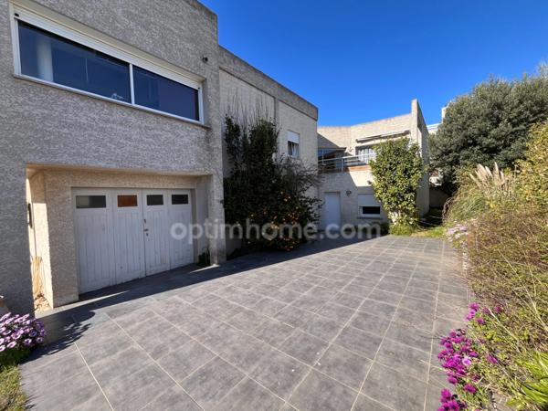 Villa 9 pièces - 235m2 - vue et proche de la mer - Cap d'Agde (34)