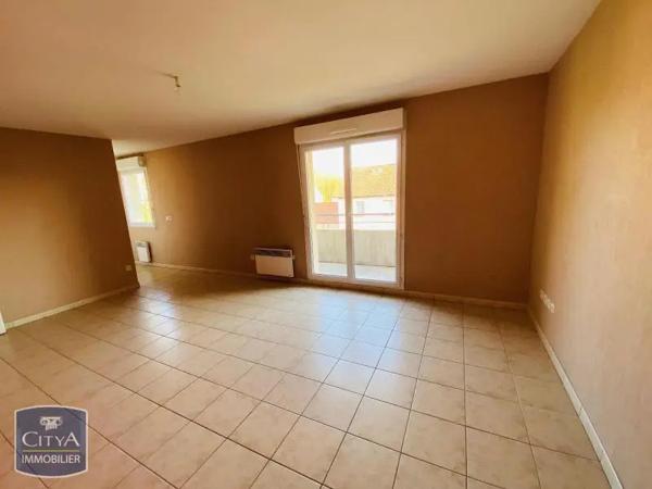 Appartement à louer 2 pièces 46.8m² Avion (62210)