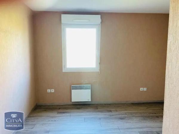 Appartement à louer 2 pièces 46.8m² Avion (62210)
