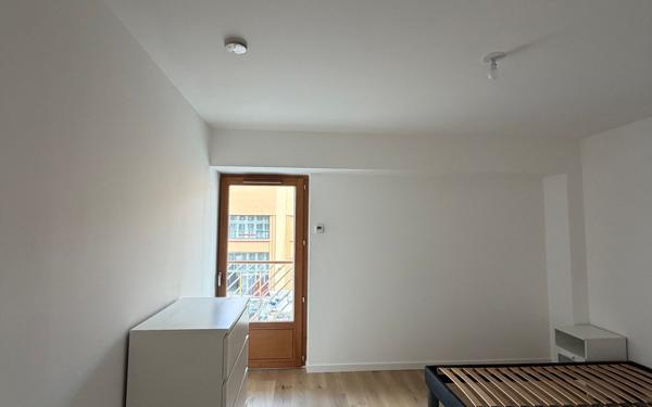 Appartement à louer    3 pièces • 65,23 m2 Saint-Ouen