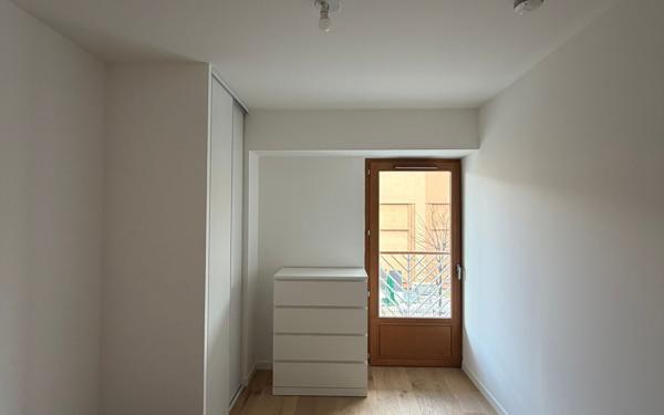 Appartement à louer    3 pièces • 65,23 m2 Saint-Ouen