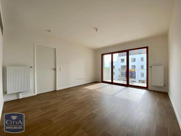 Appartement à louer 2 pièces 42.73m² Montévrain (77144)