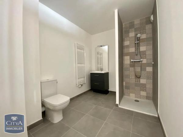 Appartement à louer 2 pièces 42.73m² Montévrain (77144)