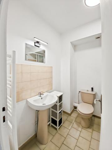 Sainte-Geneviève-des-Bois (91700) Duplex de 48 m2 habitable + balcon + place de parking / quartier Mairie