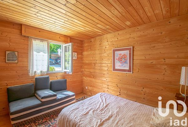 Maison 10 pièces de 233 m² à Ussac (19270)