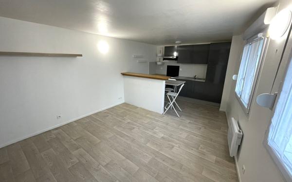 Appartement à vendre    2 pièces • 45 m2 Reims