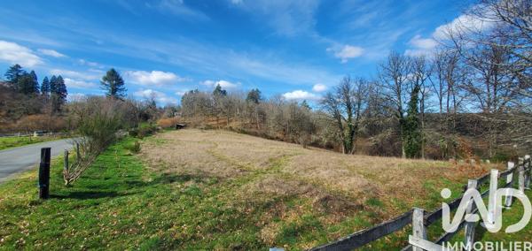 Terrain à vendre 2 200 m² Moustier-Ventadour