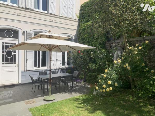 LILLE REPUBLIQUE MAISON Double distribution- 232m²hab- JARDIN Sud/Est. Achat PARKING en sus possible