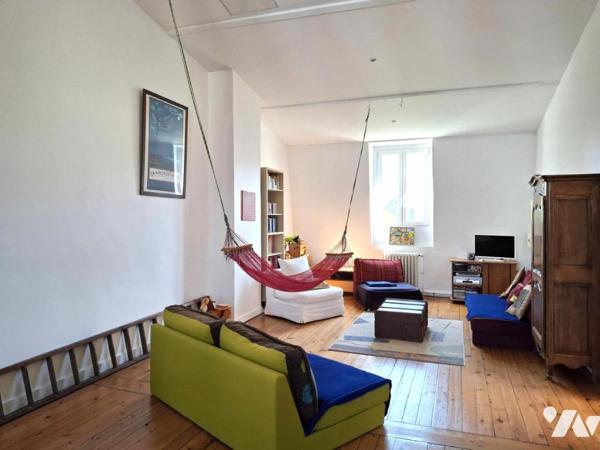 LILLE REPUBLIQUE MAISON Double distribution- 232m²hab- JARDIN Sud/Est. Achat PARKING en sus possible