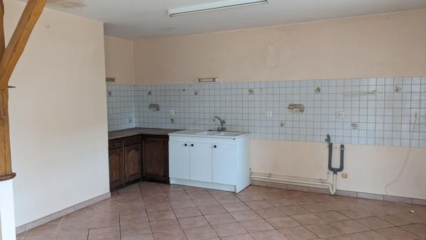 Maison de caractère - Chaunay 5 pièce(s) -151 m2