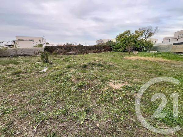 Terrain à vendre  1559 m2 SERIGNAN - 34