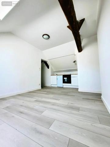 Location - Appartement Troyes 10000 22 m 2
