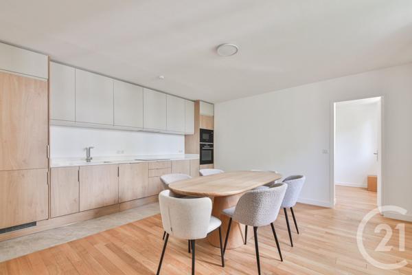 Appartement F5 à vendre  5 pièces - 108,37 m2 PARIS - 75009