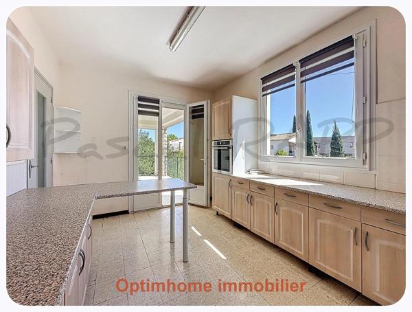 Appartement à vendre 6 pièces SAUVIAN (34)