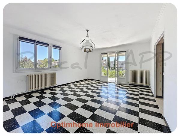 Appartement à vendre 6 pièces SAUVIAN (34)