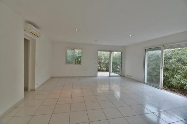 Maison de plain pied 4 pièces 97 m²