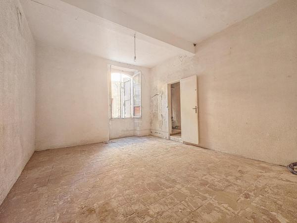 Superbe immeuble au fort potentiel de rentabilité