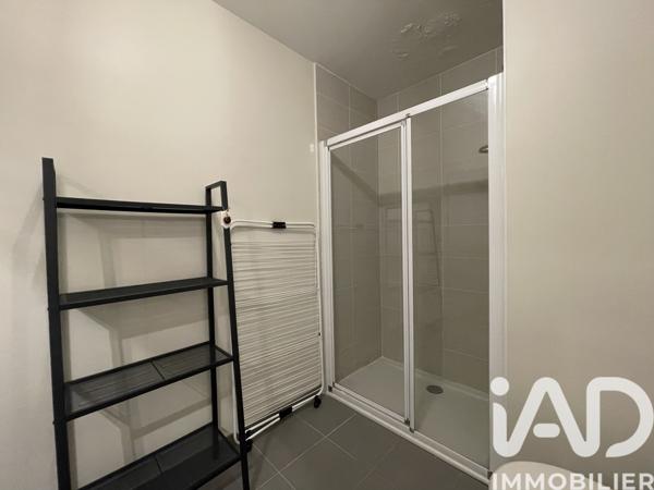 Location studio 30 m² Rennes