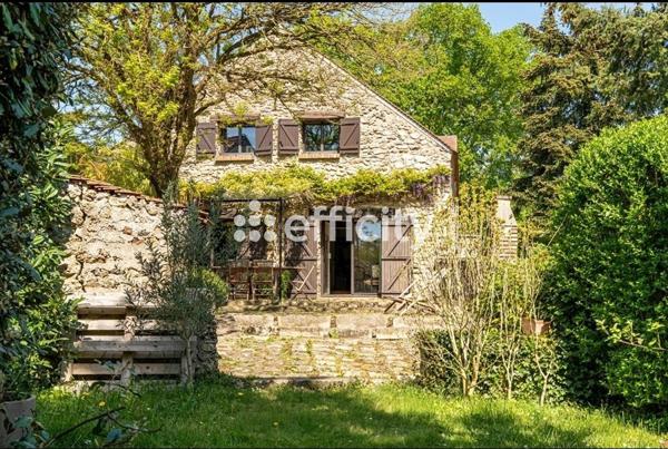 Maison 7 pièces - 200 m² Exclusivité efficity