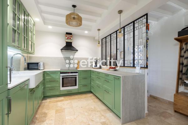 Maison 7 pièces - 200 m² Exclusivité efficity