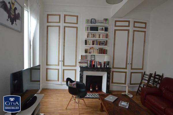 Immeuble à vendre 159m²