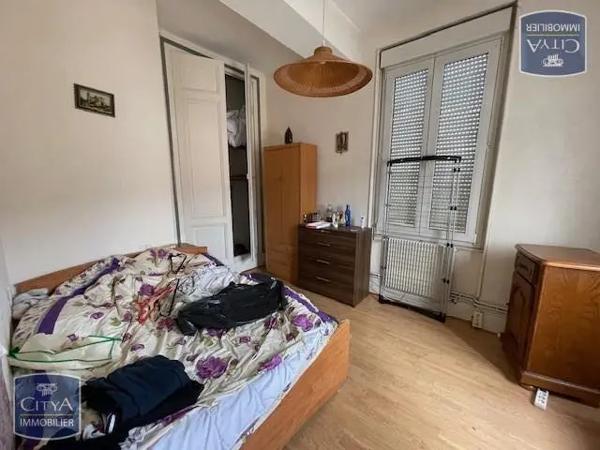 Immeuble à vendre 159m²