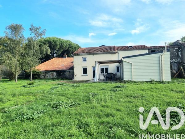 Maison à vendre 6 pièces 139 m² Chantonnay