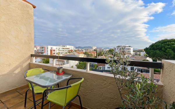 Appartement à vendre    3 pièces • 46,48 m2 Fréjus