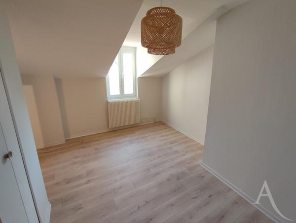 Maison Deols 3 pièce(s)