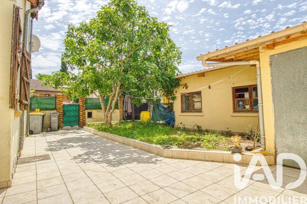 Maison à vendre 5 pièces 99 m² Garges-lès-Gonesse