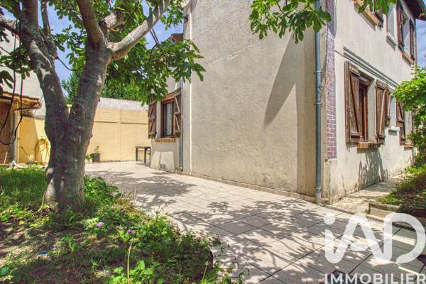 Maison à vendre 5 pièces 99 m² Garges-lès-Gonesse
