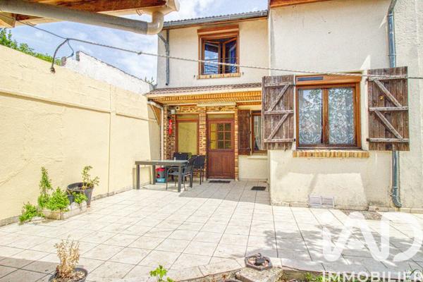 Maison à vendre 5 pièces 99 m² Garges-lès-Gonesse