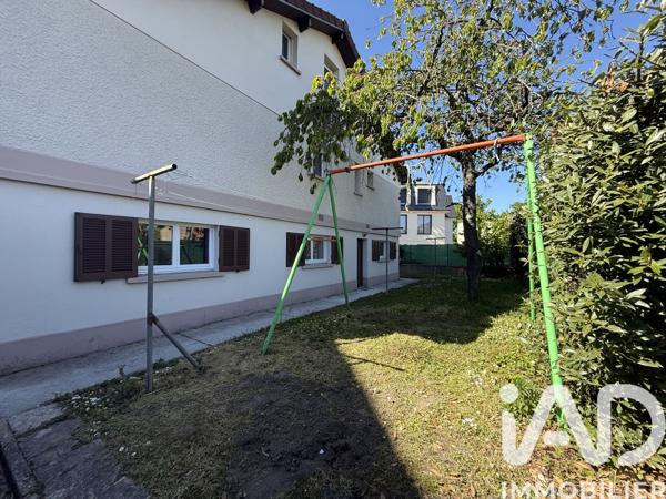 Location studio 21 m² Sainte-Geneviève-des-Bois