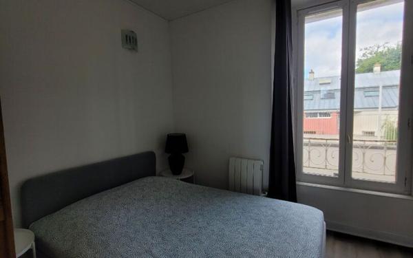 Appartement à louer    1 pièce •  Brest