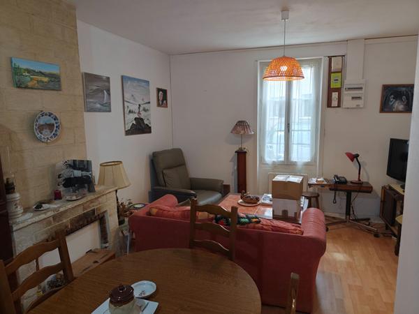Maison - 2 pièces - quartier calme - ROCHEFORT