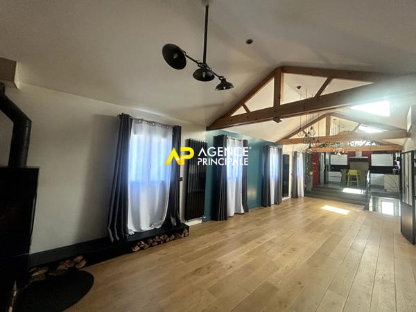 ARGENTEUIL _ Maison de 192 m2 et 2 studios €529 000 ** - Référence 4474