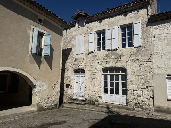Bourg-de-Visa (82190) TARN ET GARONNE Bourg de Visa Maison en pierre au village avec 3 chambres