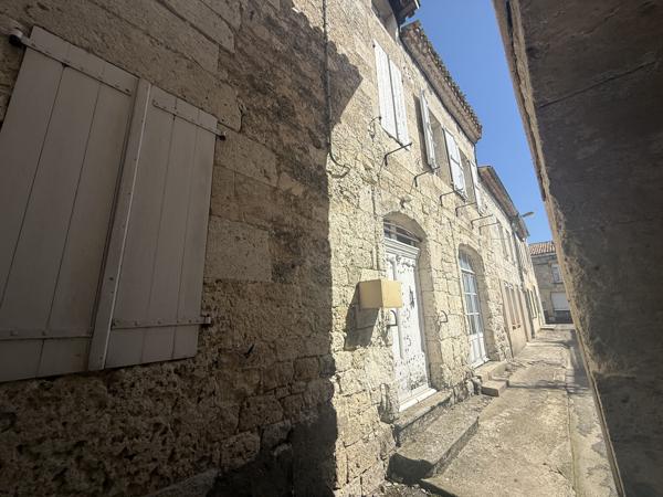 Bourg-de-Visa (82190) TARN ET GARONNE Bourg de Visa Maison en pierre au village avec 3 chambres