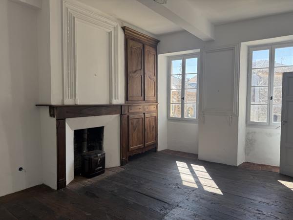 Bourg-de-Visa (82190) TARN ET GARONNE Bourg de Visa Maison en pierre au village avec 3 chambres