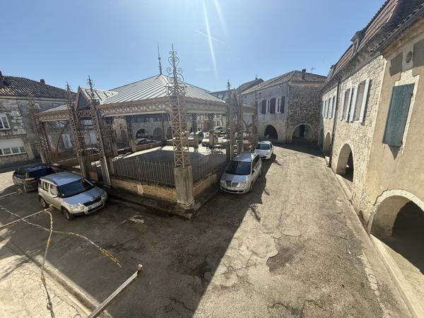 Bourg-de-Visa (82190) TARN ET GARONNE Bourg de Visa Maison en pierre au village avec 3 chambres